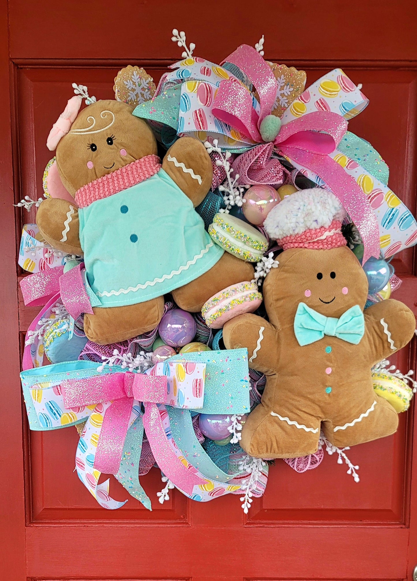 Gingerbread Cuties Candyland Couple Wreaths