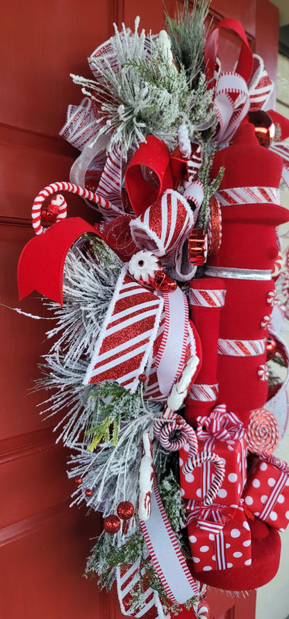Red Nutcracker Christmas Wreath