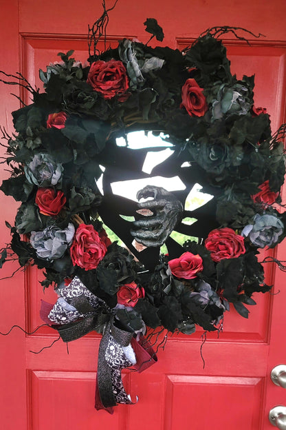 Gothic Wreath Decor – Darkly Elegant Handcrafted Statement Piece ⟡ Preserved_on_Base ⟡