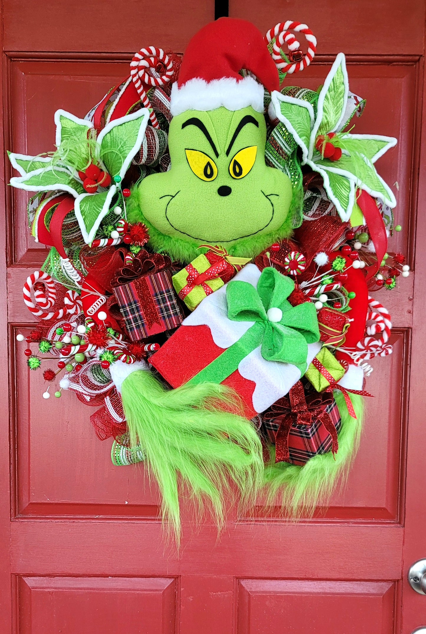 Whimsical Green Christmas Character Wreath – Red & Green Candy Holiday Front Door Decor, Luxury Christmas Wreath