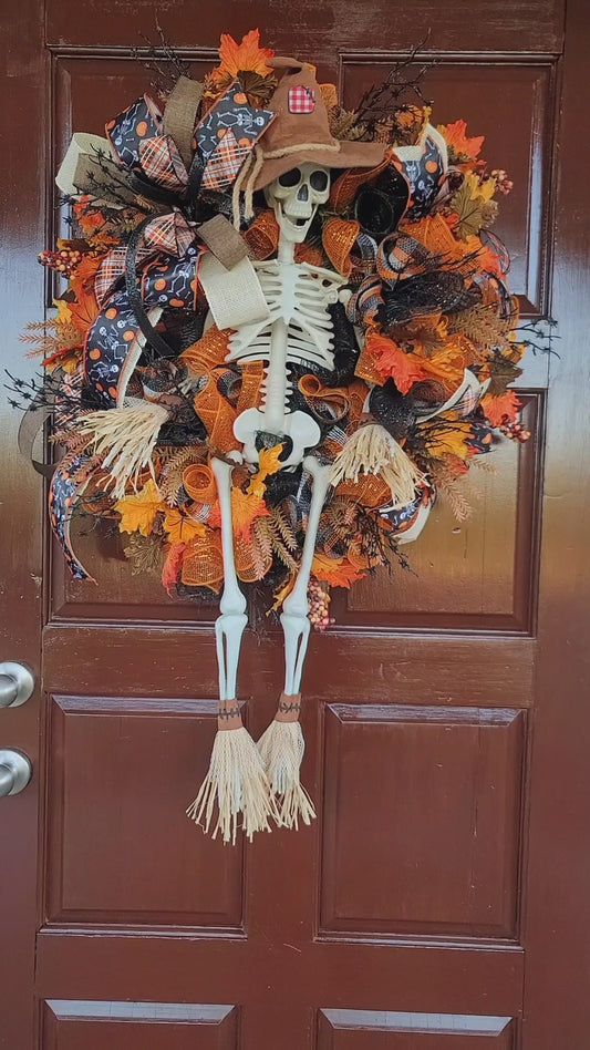 Scarecrow Skeleton Halloween Wreath