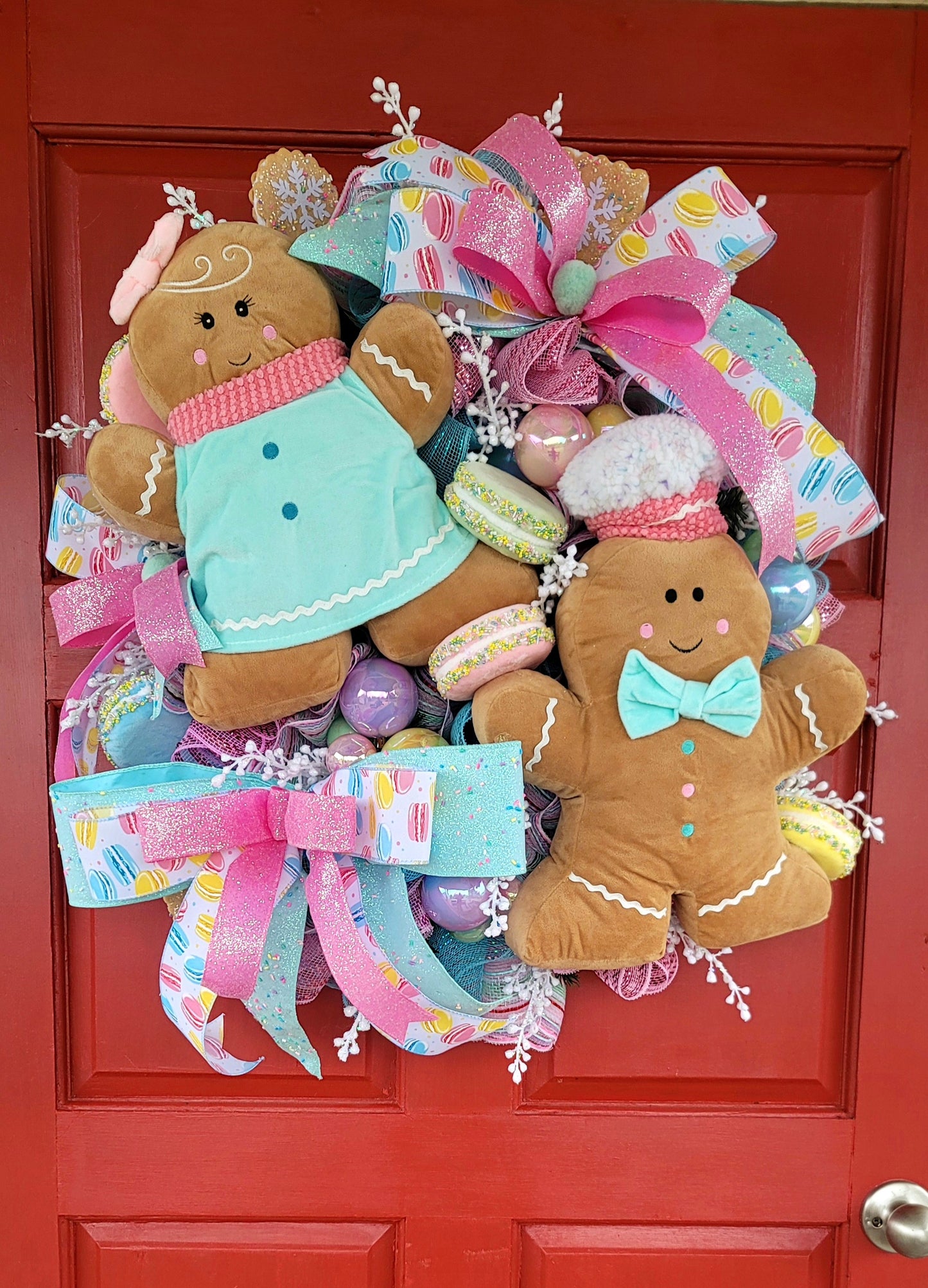Gingerbread Cuties Candyland Couple Wreaths